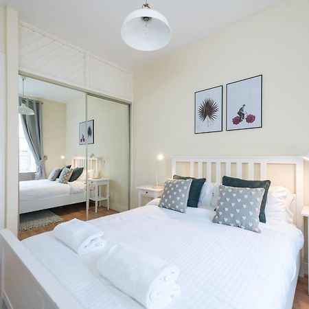 Bright And Modern 2 Bed Apartment EDI Eksteriør bilde