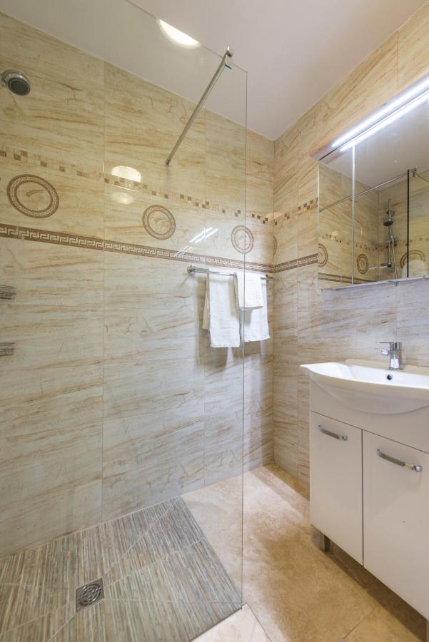 Bright And Modern 2 Bed Apartment EDI Eksteriør bilde
